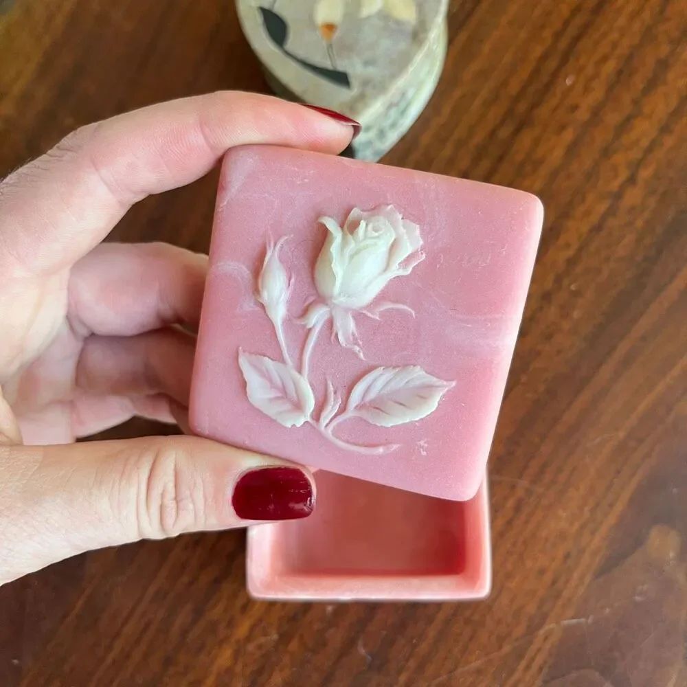 VTG Design Gifts Pink Synthetic Alabaster Rose Trinket Box Jewelry Box USA